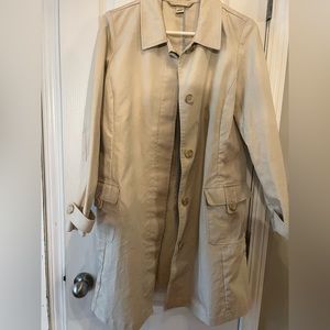 Women’s Old Navy Maternity Rain Trench Coat.